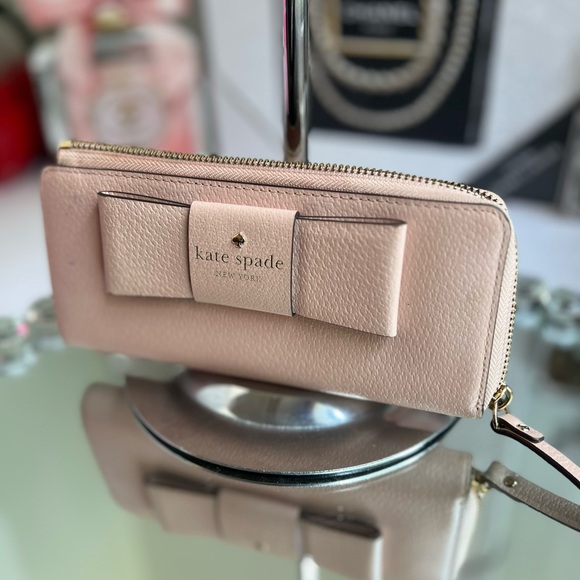 Kate Spade Pink Pebbled Leather Wallet - Picture 8 of 12